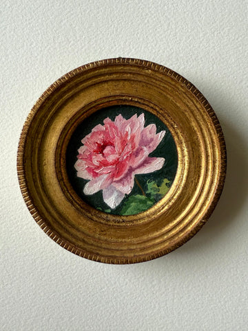 Dahlia in Reds III