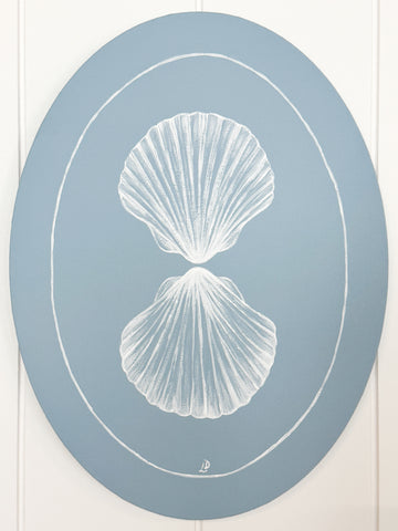 Scallop Shell Reflection